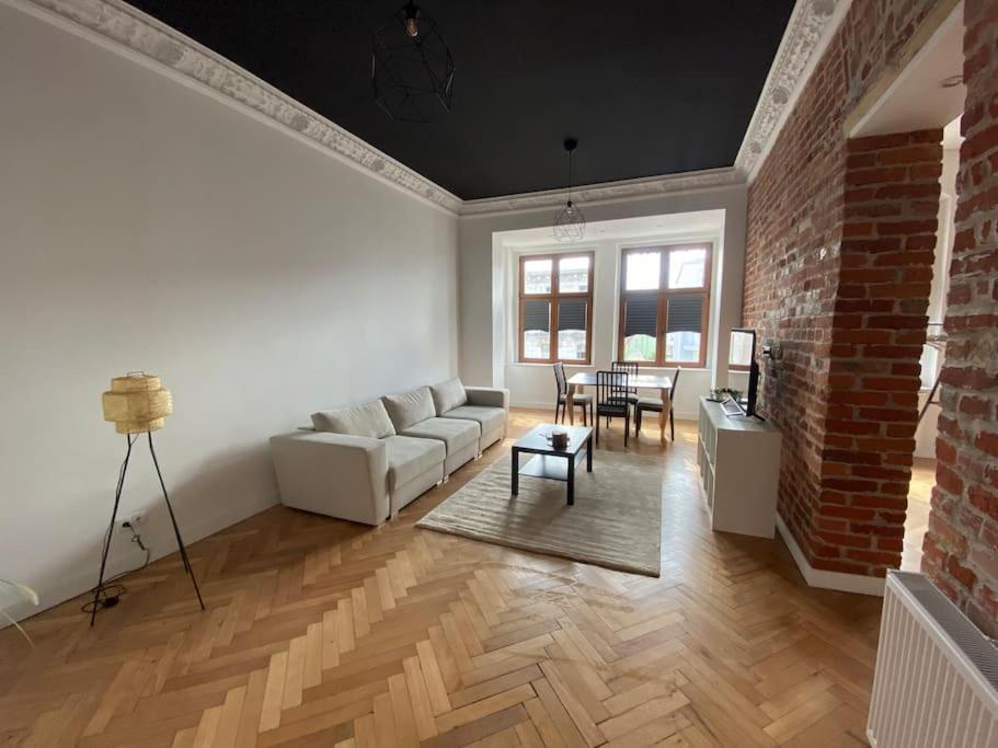 Wyjatkowy Apartament Blisko Rynku Leilighet Wrocław Eksteriør bilde